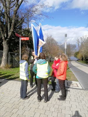 A und B warten auf den BMZ-Termin